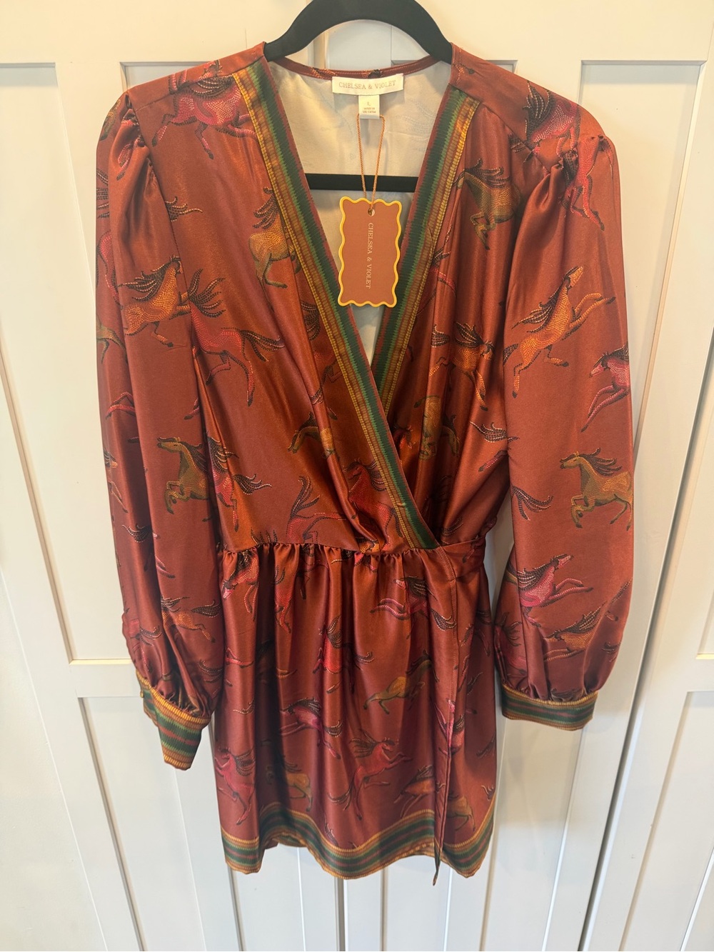 NWT- size-Lg Chelsea & Violet Rust Horse-Print V neck Wrap Tunic Dress